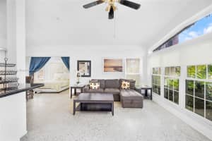 1125 NE 6th St, Hallandale Beach, FL 33009, Sold 05/19/25
