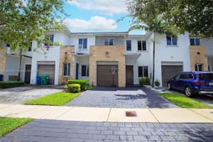 17629 SW 150th Ct, Miami, FL 33187, Sold 10/21/24