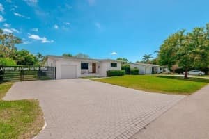 5231 Sw 65th Ave, South Miami