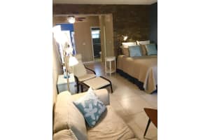 1228 Pennsylvania Ave APT 2, Miami Beach, FL 33139, - MLS#A11653624