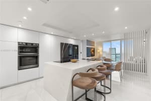 50 Biscayne Blvd, Miami, FL 33132, Sold 11/07/24