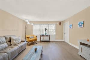 1516 S Lakeside Dr APT 112, Lake Worth Beach, FL 33460, - MLS#A11653672