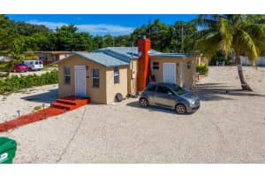 2460 NW 61st St, Miami, FL 33142, Sold 01/10/25