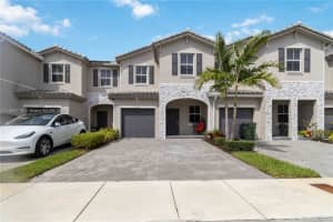 1130 SE 26th Ter, Homestead, FL 33035, Sold 04/30/25