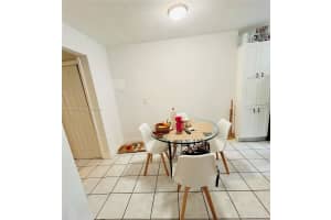 901 10th St APT 2, Miami Beach, FL 33139, Sold 12/11/24