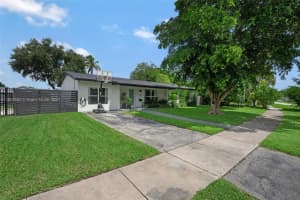 9301 Sterling Dr, Cutler Bay, FL 33157, Sold 11/18/24