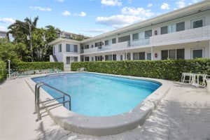 1065 98th St APT 10, Bay Harbor Islands, FL 33154, Sold 10/16/24