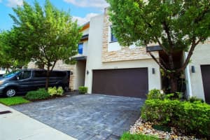 8025 NW 105th Ct, Doral, FL 33178, Sold 10/04/24