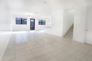 8025 NW 105th Ct, Doral, FL 33178, Sold 10/04/24