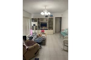 150 W 60th St, Hialeah, FL 33012, Sold 12/06/24