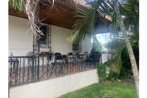 2160 NW 30th St, Miami, FL 33142, Sold 11/13/24