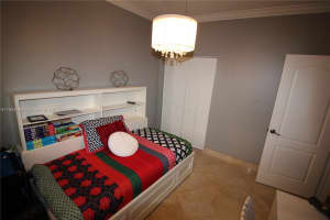 10750 NW 66th St APT 110, Doral, FL 33178, Sold 06/16/25