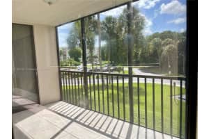 9735 NW 52nd St APT 218, Doral, FL 33178, Sold 10/28/24