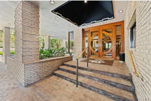 2 Grove Isle Dr B1201, Miami, FL 33133, Sold 10/24/24