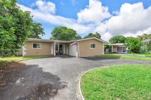 2511 NW 87th Ln, Sunrise, FL 33322, Sold 12/06/24