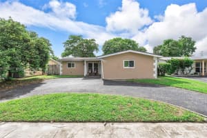 2511 NW 87th Ln, Sunrise, FL 33322, Sold 12/06/24