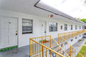 6211 SW 37th St APT 202, Davie, FL 33314, Sold 10/21/24
