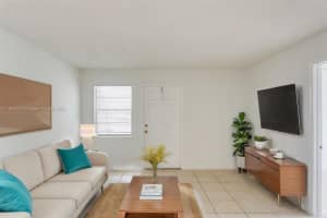 6211 SW 37th St APT 202, Davie, FL 33314, Sold 10/21/24