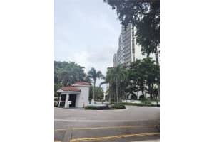 3640 Yacht Club Dr APT 1203, Aventura, FL 33180, Sold 05/13/25