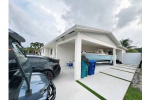 17030 NW 86th Ave, Hialeah, FL 33015, Sold 12/30/24