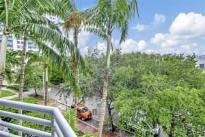 1401 Bay Rd, Miami Beach, FL 33139, Sold 02/05/25