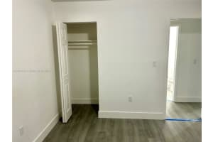 15695 SW 82nd Cir Ln APT 16, Miami, FL 33193, Sold 11/14/24
