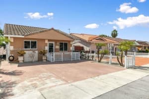 6198 W 22nd Ln, Hialeah, FL 33016, Sold 12/18/24