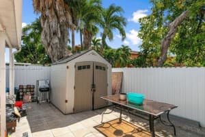 6198 W 22nd Ln, Hialeah, FL 33016, Sold 12/18/24