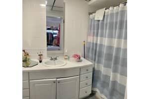 380 E 45th St, Hialeah, FL 33013, Sold 09/26/25