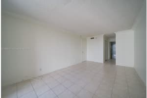 1006 N Miami Beach Blvd, North Miami Beach, FL 33162, - MLS#A11654617