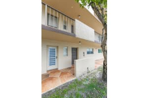 6201 N Falls Cir Dr APT 104, Lauderhill, FL 33319, Sold 02/05/25