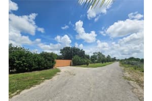 22501 Sw 207th Ave, Miami