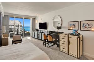 4391 Collins Ave, Miami Beach, FL 33140, Sold 09/25/24