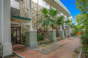2924 Day Ave APT N215, Miami, FL 33133, Sold 01/16/25