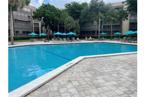 2802 N 46th Ave APT B322, Hollywood, FL 33021, Sold 11/26/24