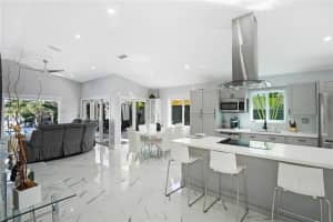 15433 SW 47th Terrace, Miami, FL 33185, Sold 10/30/24