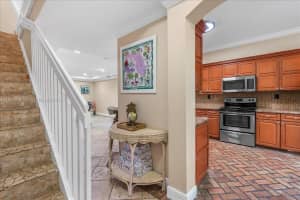 9024 W Flagler St APT 3, Miami, FL 33174, Sold 12/30/24