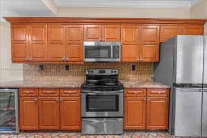 9024 W Flagler St APT 3, Miami, FL 33174, Sold 12/30/24