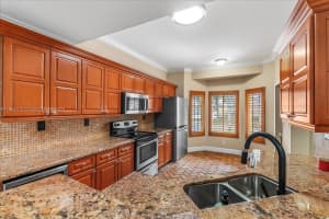 9024 W Flagler St APT 3, Miami, FL 33174, Sold 12/30/24