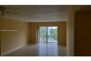 4700 Washington St APT 402, Hollywood, FL 33021, Sold 01/24/25