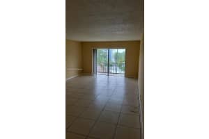 4700 Washington St APT 402, Hollywood, FL 33021, Sold 01/24/25