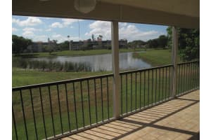 7210 Lake Cir Dr 205, Margate