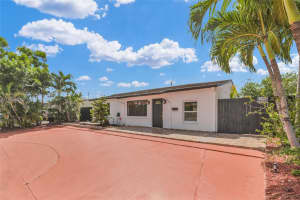 4924 SW 12th St, Fort Lauderdale, FL 33317, Sold 12/23/24
