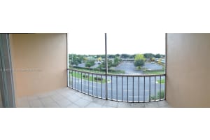 1000 Country Club Dr APT 404, Margate, FL 33063, - MLS#A11655145