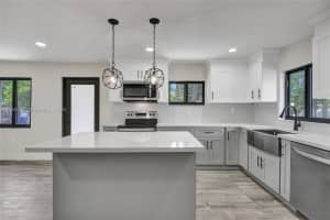 726 NW 116th St, Miami, FL 33168, Sold 11/25/24
