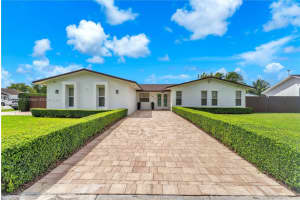 14750 SW 77th St, Miami, FL 33193, Sold 12/10/24