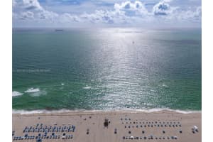 1040 10th St APT 304, Miami Beach, FL 33139, Sold 12/09/24