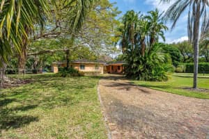 7895 SW 76th Terrace, Miami, FL 33143, Sold 10/28/24