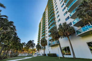 19380 Collins Ave Ph-15, Sunny Isles Beach