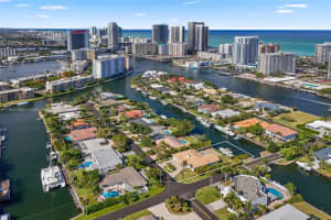 543 Hibiscus Dr, Hallandale Beach, FL 33009, - MLS#A11655285